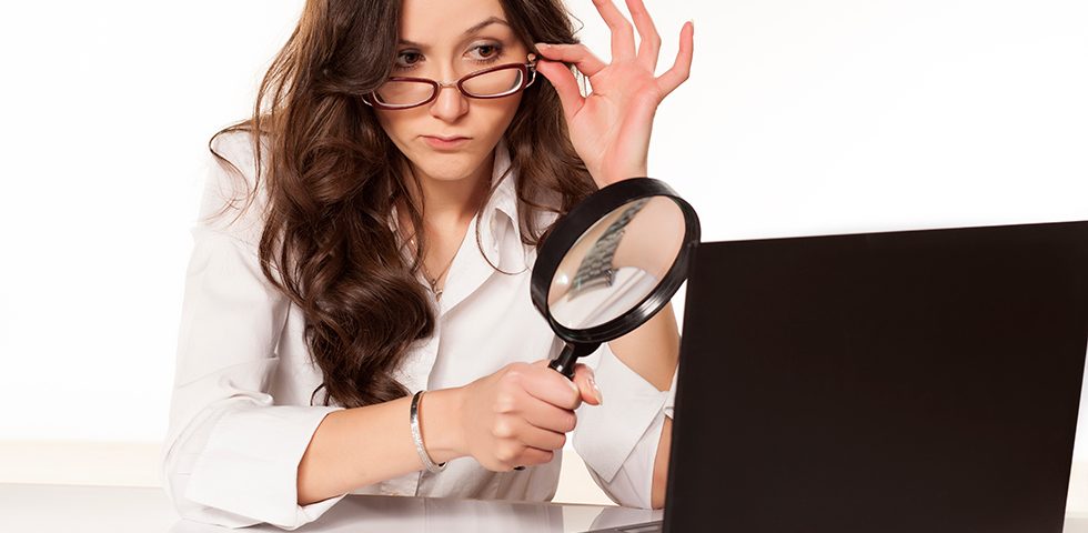 possível um investigado perceber que é vigiado por um detetive